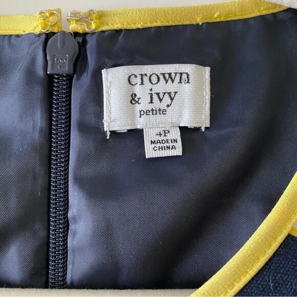 NWT Crown & Ivy Medallion Bee Print Fit and Flare Dress Sleeveless Size 4P - Picture 6 of 11